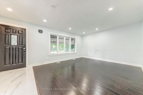 Photo 4 at 147 Lilian Drive, Maryvale, Toronto