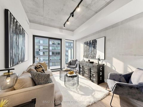 Photo 3 at 505 - 284 King Street E, Moss Park, Toronto