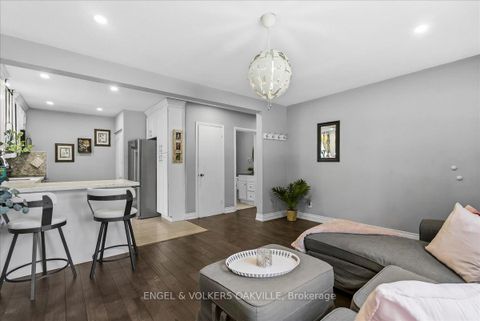 Photo 6 at 22 Falaise Road, West Hill, Toronto