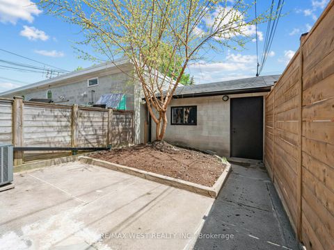 Photo 22 at 67 Day Avenue, Davenport, Toronto
