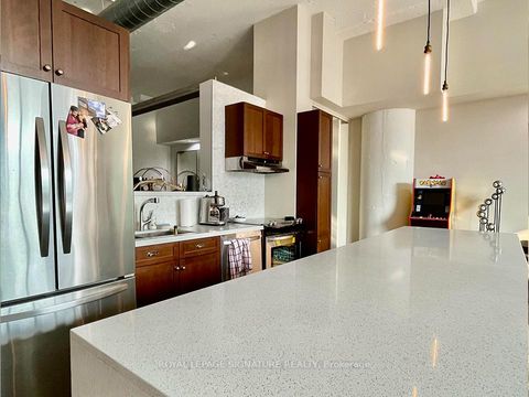 Photo 10 at 655 - 155 Dalhousie Street, Yonge Corridor, Toronto