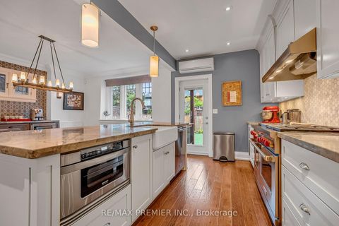 Photo 15 at 75 Rivercrest Road, Lambton Baby Point, Toronto