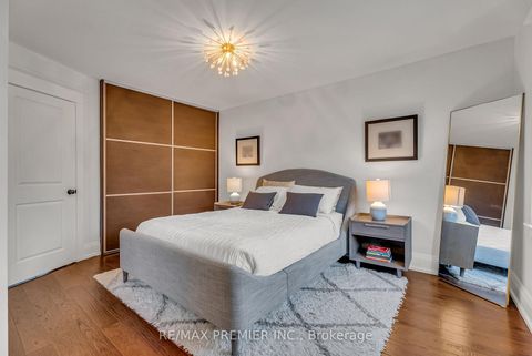 Photo 20 at 75 Rivercrest Road, Lambton Baby Point, Toronto