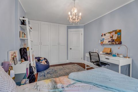 Photo 26 at 75 Rivercrest Road, Lambton Baby Point, Toronto