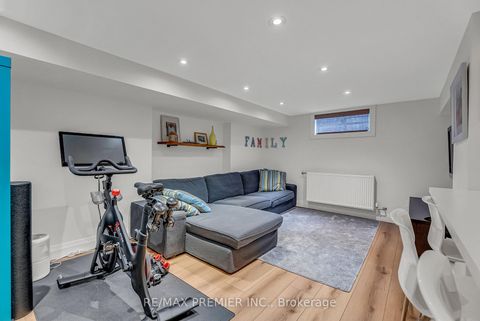 Photo 33 at 75 Rivercrest Road, Lambton Baby Point, Toronto