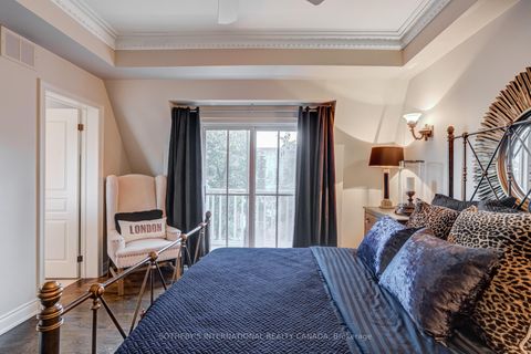 Photo 18 at 74 Aberdeen Avenue, South St. James Town, Toronto