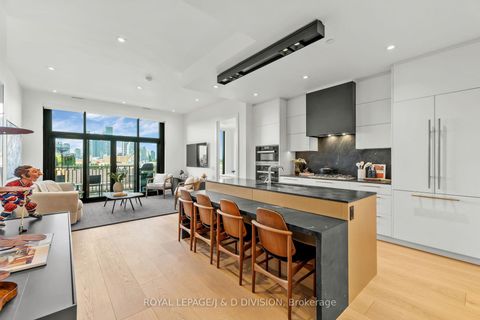Photo 4 at 710 - 1 Strathgowan Avenue, Lawrence Park South, Toronto