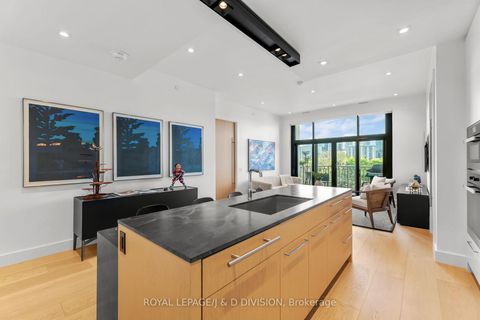 Photo 7 at 710 - 1 Strathgowan Avenue, Lawrence Park South, Toronto