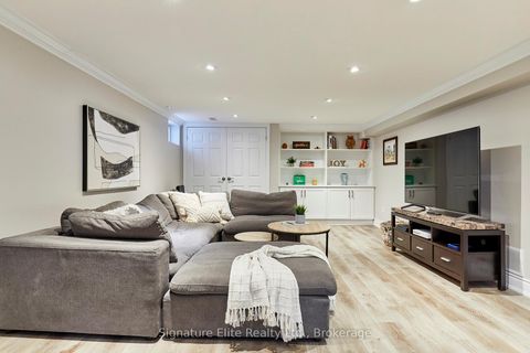 Photo 24 at 3 Kingsmere Crescent, Scarborough Village, Toronto