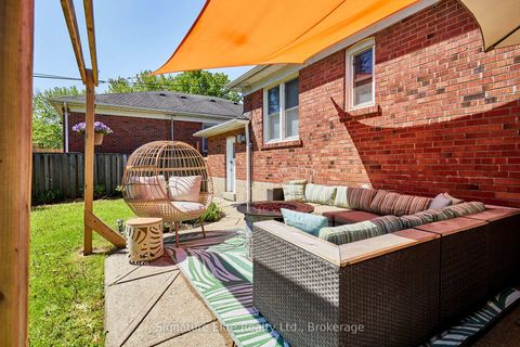 Photo 31 at 3 Kingsmere Crescent, Scarborough Village, Toronto