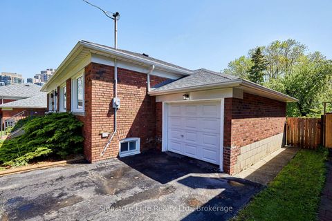 Photo 41 at 3 Kingsmere Crescent, Scarborough Village, Toronto