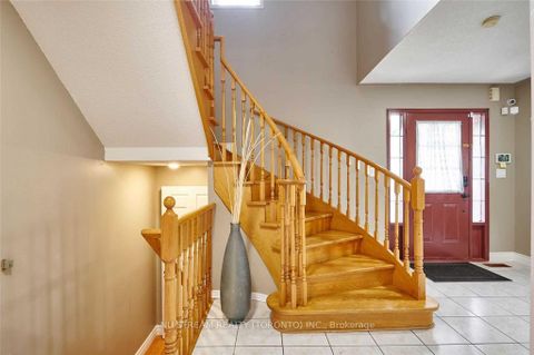 Photo 16 at 2 Purcell Crescent, Maple, Vaughan