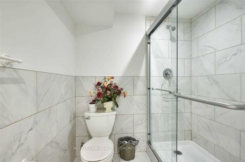 Photo 25 at 2 Purcell Crescent, Maple, Vaughan