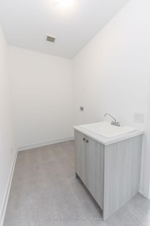 Photo 9 at 16 Fred Beaton Place, King City, King