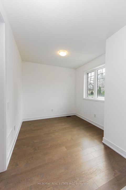 Photo 12 at 16 Fred Beaton Place, King City, King