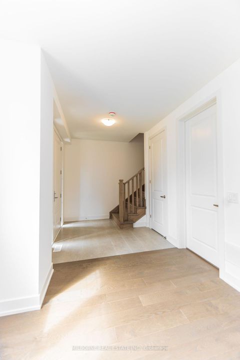 Photo 13 at 16 Fred Beaton Place, King City, King
