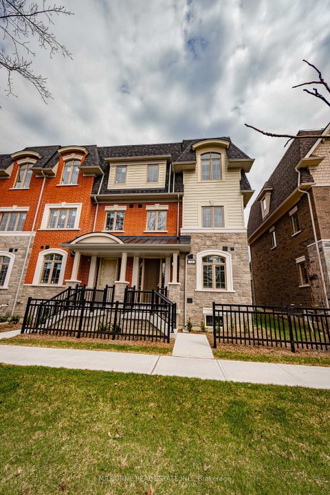 Photo 3 at 28 Fred Beaton Place, King City, King