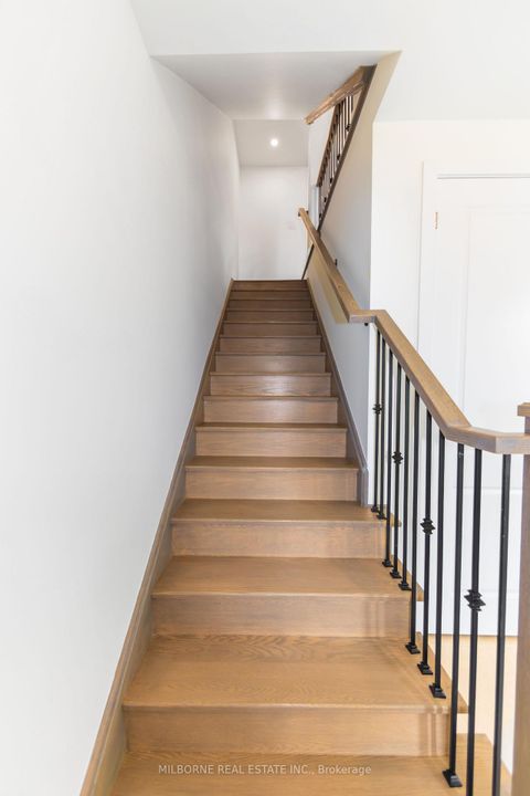 Photo 11 at 28 Fred Beaton Place, King City, King