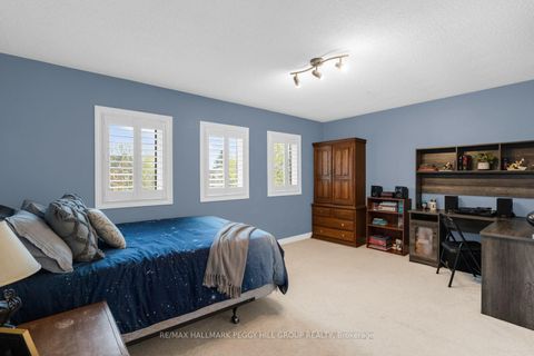 Photo 15 at 87 Cityview Circle, Holly, Barrie