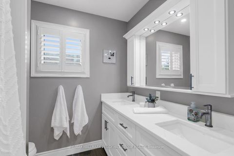 Photo 17 at 87 Cityview Circle, Holly, Barrie