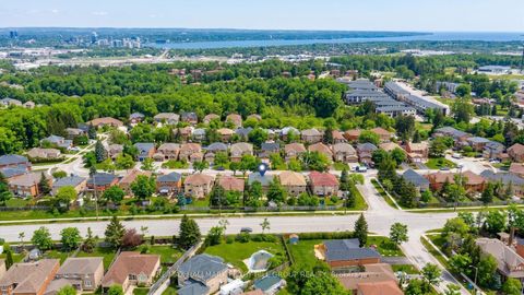 Photo 27 at 87 Cityview Circle, Holly, Barrie