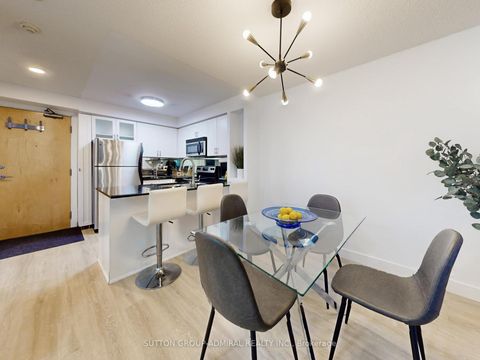 Photo 4 at 1005 - 212 Eglinton Avenue E, Mount Pleasant East, Toronto