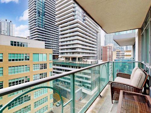 Photo 24 at 1005 - 212 Eglinton Avenue E, Mount Pleasant East, Toronto