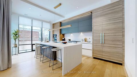 Photo 12 at 8 Tarlton Road, Forest Hill South, Toronto