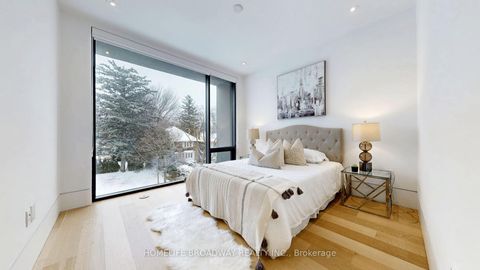Photo 25 at 8 Tarlton Road, Forest Hill South, Toronto