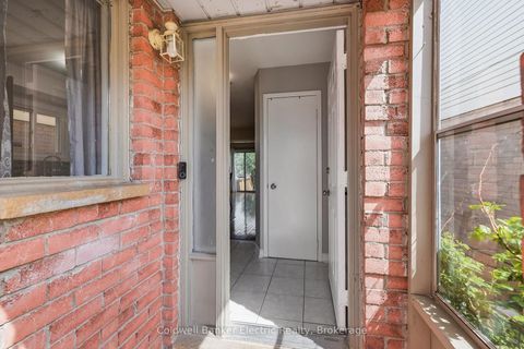 Photo 3 at 80 Plumrose Pathway, Malvern, Toronto