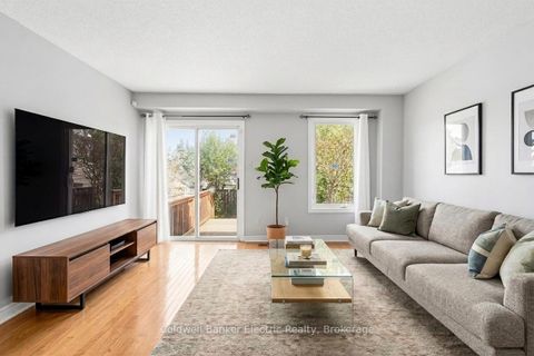 Photo 11 at 80 Plumrose Pathway, Malvern, Toronto