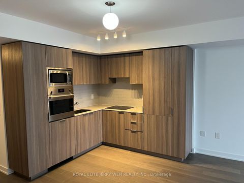 Photo 5 at 3104 - 11 Wellesley Street W, Bay Street Corridor, Toronto
