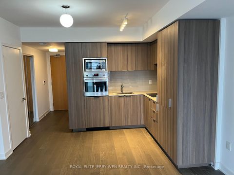 Photo 6 at 3104 - 11 Wellesley Street W, Bay Street Corridor, Toronto