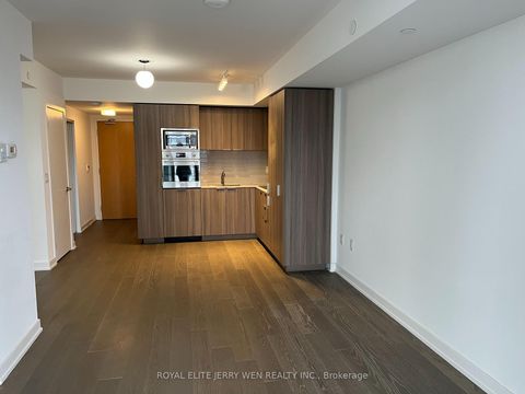 Photo 7 at 3104 - 11 Wellesley Street W, Bay Street Corridor, Toronto