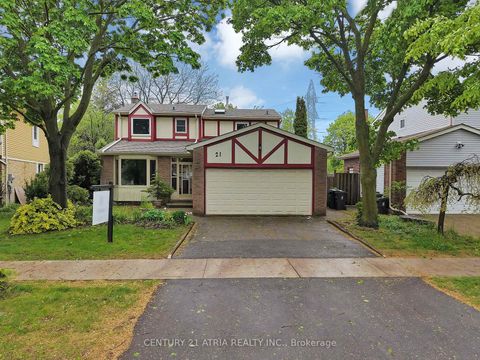 Photo 39 at 21 Longbow Square, Steeles, Toronto