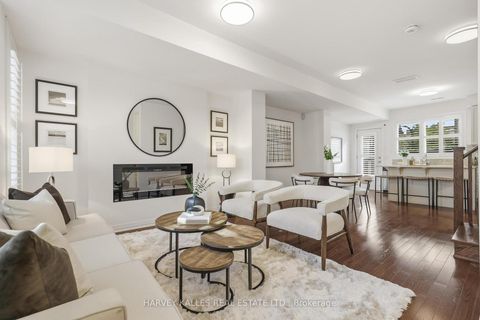 Photo 3 at 9 - 55 Thomas Mulholland Drive, CFB, Toronto
