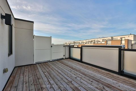 Photo 34 at 9 - 55 Thomas Mulholland Drive, CFB, Toronto
