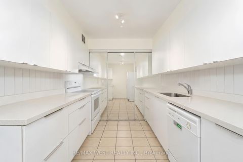 Photo 4 at 510 - 3300 Don Mills Road, Don Valley Village, Toronto