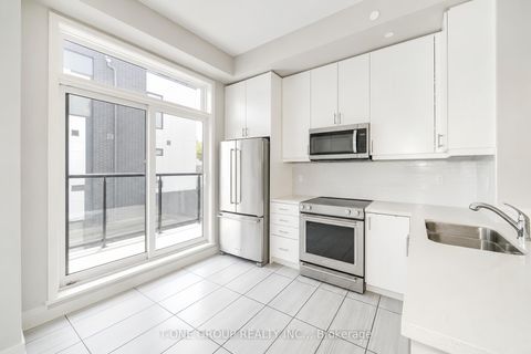 Photo 12 at 55 Sutton Avenue, Regent Park, Toronto