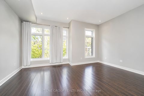 Photo 17 at 55 Sutton Avenue, Regent Park, Toronto