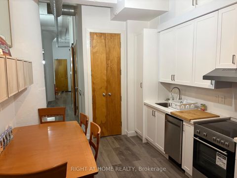 Photo 2 at 538 - 155 Dalhousie Street, Yonge Corridor, Toronto
