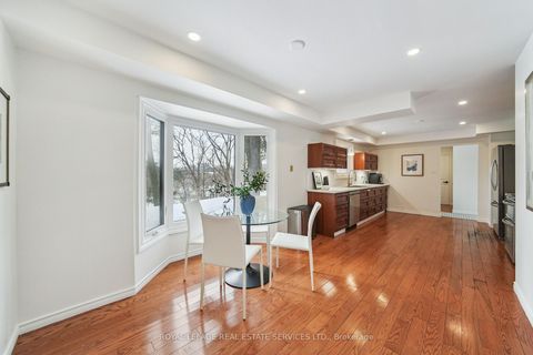 Photo 10 at 40 Stonemanse Court, Woburn, Toronto