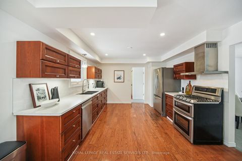 Photo 12 at 40 Stonemanse Court, Woburn, Toronto
