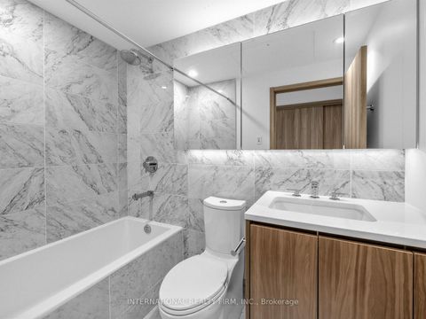 Photo 8 at 903 - 85 McMahon Drive, Bayview Village, Toronto