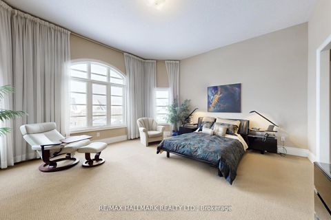Photo 26 at 123 Carisbrooke Circle, Bayview Southeast, Aurora