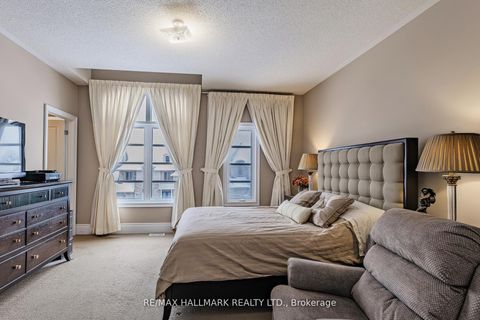 Photo 34 at 123 Carisbrooke Circle, Bayview Southeast, Aurora
