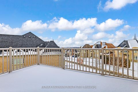 Photo 37 at 123 Carisbrooke Circle, Bayview Southeast, Aurora