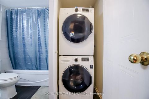 Photo 22 at 816 - 2550 Lawrence Avenue E, Dorset Park, Toronto