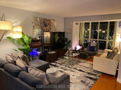Photo 26 at 816 - 2550 Lawrence Avenue E, Dorset Park, Toronto