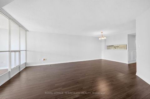 Photo 8 at 1805 - 10 Kenneth Avenue, Willowdale East, Toronto